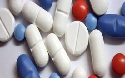 هل المهدئات مخدرات؟ مدة بقائها في الجسم وتأثيرها الصحي