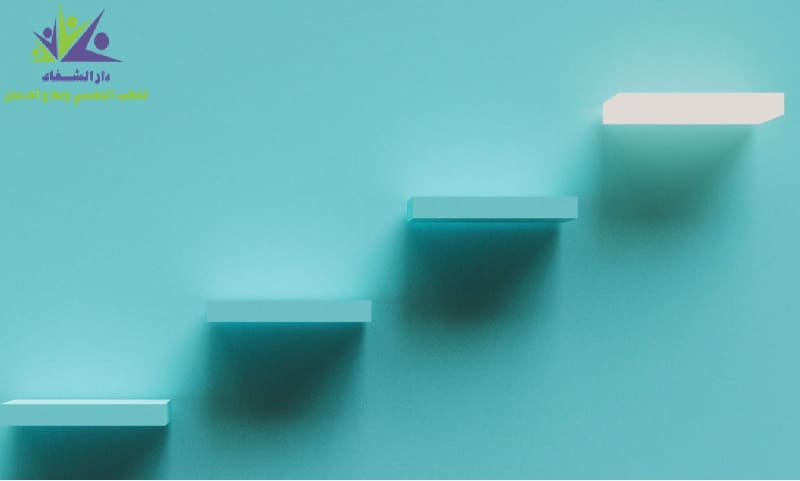 ما هي مراحل علاج الإدمان داخل المستشفى خطوة بخطوة؟